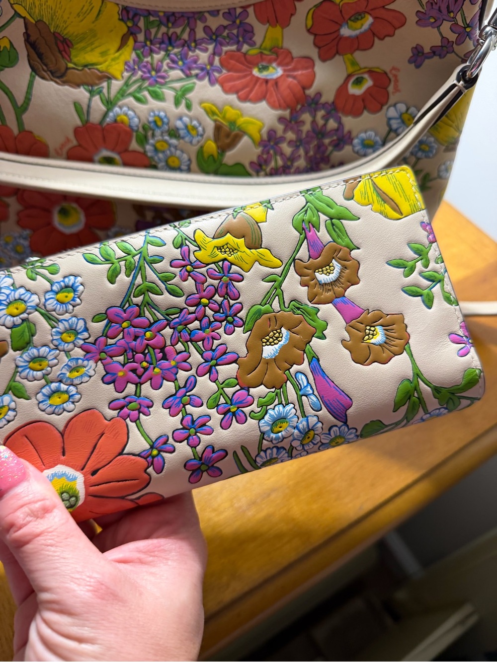 Coach Cream Floral Leather Tote and Matching Wallet with Multicolor Blooms - Picture 13 of 14